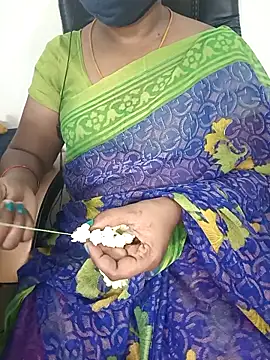 Snapshot of Tamil-hotwife chatting on March 9, 5:11 am Tamil-hotwife online show from March 9, 5:11 am