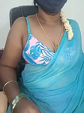 Snapshot of Tamil-hotwife chatting on May 14, 12:29 am Tamil-hotwife online show from May 14, 12:29 am