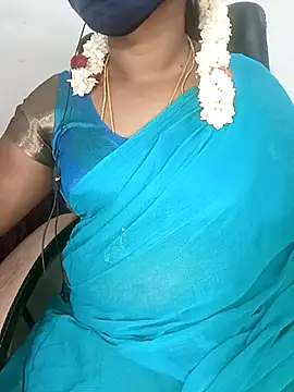 Snapshot of Tamil-hotwife chatting on October 17, 4:27 am Tamil-hotwife online show from October 17, 4:27 am