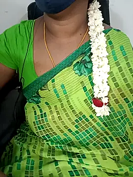 Snapshot of Tamil-hotwife chatting on October 8, 5:35 pm Tamil-hotwife online show from October 8, 5:35 pm