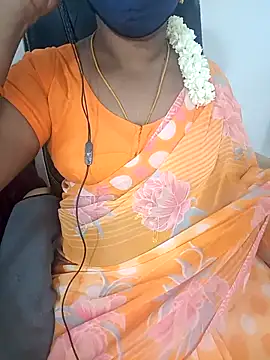 Snapshot of Tamil-hotwife chatting on October 8, 5:20 am Tamil-hotwife online show from October 8, 5:20 am