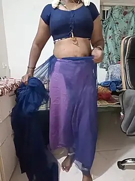 Snapshot of Tamil-hotwife chatting on July 10, 5:46 pm Tamil-hotwife online show from July 10, 5:46 pm