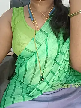 Snapshot of Tamil-hotwife chatting on June 21, 5:30 pm Tamil-hotwife online show from June 21, 5:30 pm