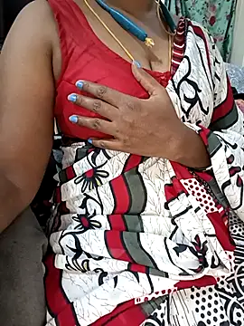 Snapshot of Tamil-hotwife chatting on July 20, 4:42 pm Tamil-hotwife online show from July 20, 4:42 pm