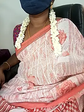 Snapshot of Tamil-hotwife chatting on October 10, 5:03 pm Tamil-hotwife online show from October 10, 5:03 pm
