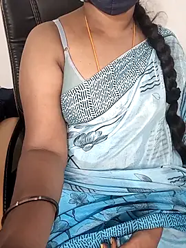 Snapshot of Tamil-hotwife chatting on February 25, 10:31 pm Tamil-hotwife online show from February 25, 10:31 pm