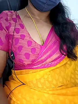 Tamil-hotwife online show from April 10, 4:25 pm