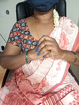 Snapshot of Tamil-hotwife chatting on March 15, 3:27 pm Tamil-hotwife online show from March 15, 3:27 pm