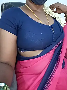 Snapshot of Tamil-hotwife chatting on May 20, 5:32 pm Tamil-hotwife online show from May 20, 5:32 pm