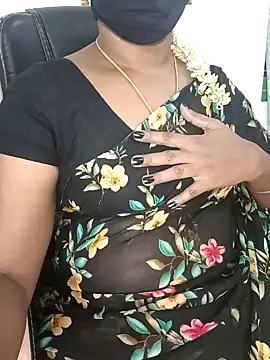 Tamil-hotwife online show from December 4, 4:50 pm