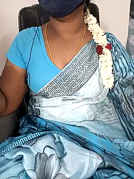 Snapshot of Tamil-hotwife chatting on September 18, 5:05 pm Tamil-hotwife online show from September 18, 5:05 pm
