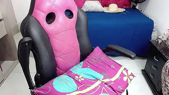 isabelasex1 online show from March 12, 1:37 pm