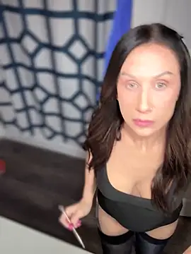 Snapshot of Fiona_Kent_ chatting on March 2, 12:31 am Fiona Kent online show from March 2, 12:31 am