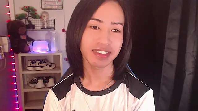 Lemonadexxx online show from January 6, 1:42 am