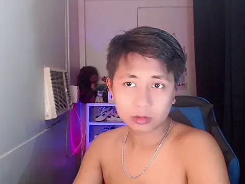 khael moreno online show from November 20, 3:51 am