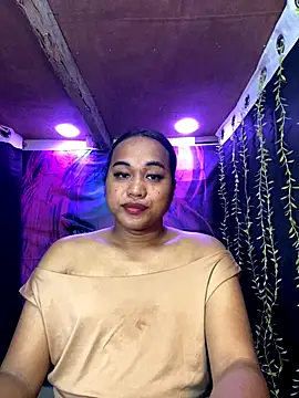 bettina love online show from December 3, 3:29 am