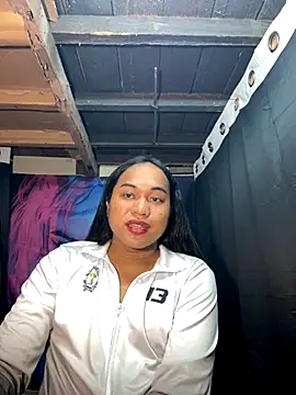 bettina love online show from November 16, 4:01 pm