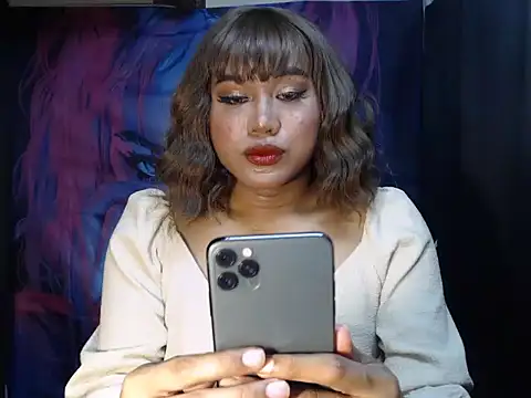 bettina love online show from November 5, 4:21 pm