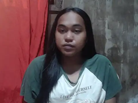 Snapshot of bettina_love chatting on September 24, 3:07 pm bettina love online show from September 24, 3:07 pm