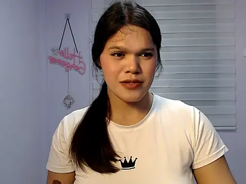 Snapshot of Miss_Ivanawolf chatting on May 22, 4:05 pm Miss Ivanawolf online show from May 22, 4:05 pm