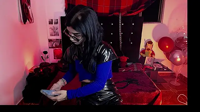 Snapshot of Ardat_Lili69 chatting on May 31, 2:39 am Ardat Lili69 online show from May 31, 2:39 am