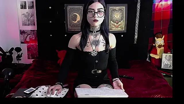 Snapshot of Ardat_Lili69 chatting on May 22, 2:04 pm Ardat Lili69 online show from May 22, 2:04 pm
