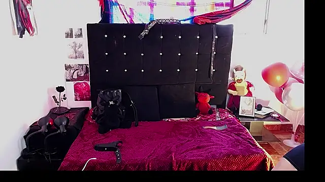 Snapshot of Ardat_Lili69 chatting on June 2, 4:29 pm Ardat Lili69 online show from June 2, 4:29 pm