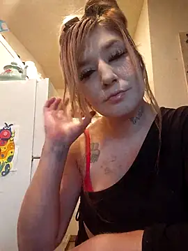 bootiebby online show from May 27, 9:00 pm