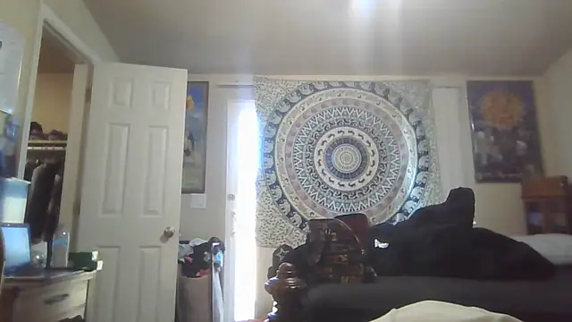 bootiebby online show from March 25, 9:03 pm