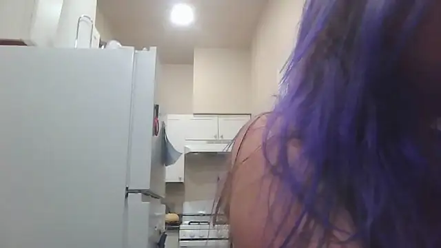 bootiebby online show from December 19, 12:14 am