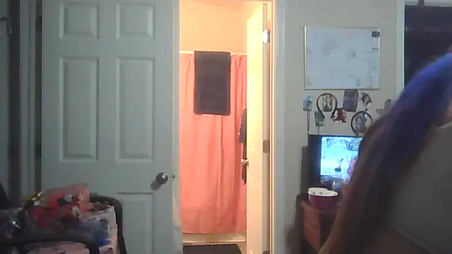 bootiebby online show from December 16, 1:54 am