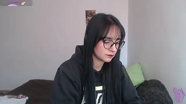party2col online show from March 12, 1:59 pm