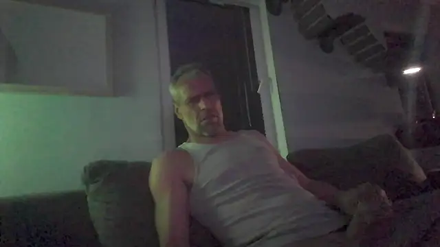 AnalSuchtxh online show from March 24, 2:22 am