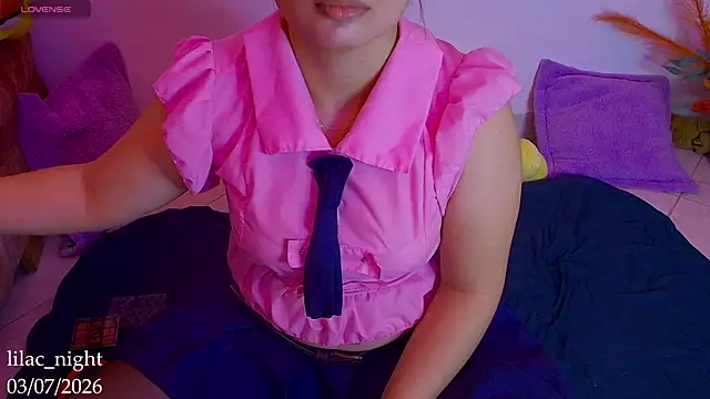 Snapshot of lilac_night33 chatting on July 3, 4:24 pm lilac night33 online show from July 3, 4:24 pm