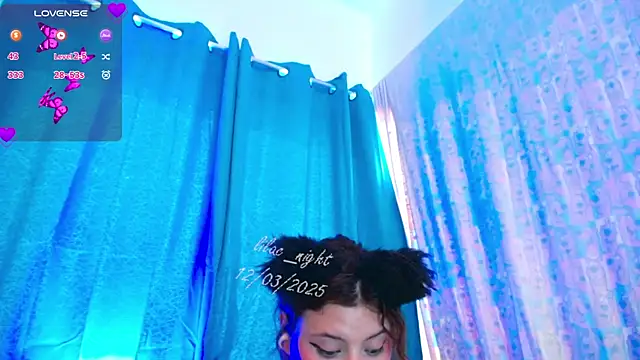 lilac night33 online show from March 12, 1:51 pm