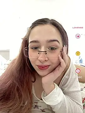 tsuki chan on online show from July 15, 3:52 pm