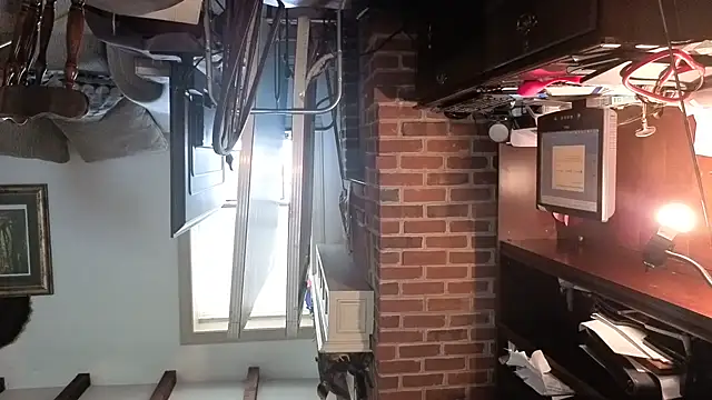 Snapshot of CDforU chatting on October 8, 4:29 pm CDforU online show from October 8, 4:29 pm