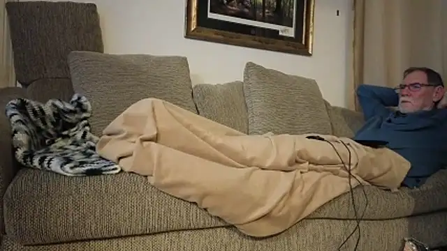 CDforU online show from February 21, 6:37 am