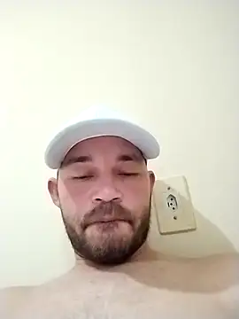 dottado05 online show from September 21, 8:03 pm