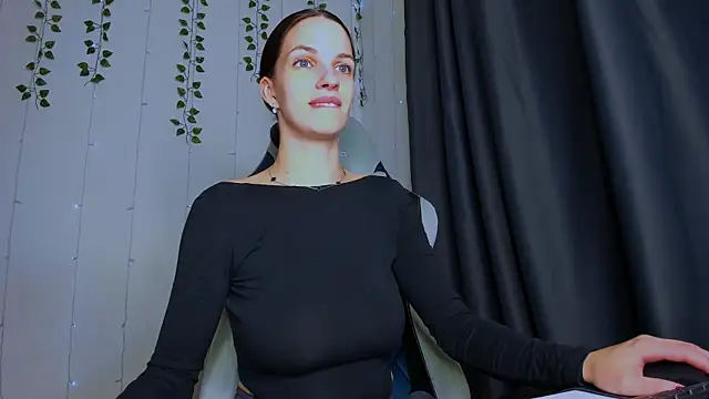 KarlaSim online show from October 24, 10:31 pm