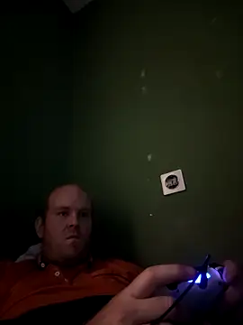 Snapshot of Janssen88 chatting on November 6, 12:47 am Janssen88 online show from November 6, 12:47 am