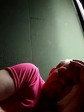 Snapshot of Janssen88 chatting on March 12, 4:02 pm Janssen88 online show from March 12, 4:02 pm