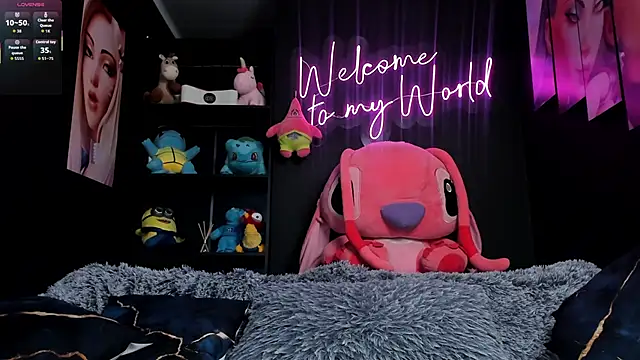 Snapshot of Emilyjhonson_01 chatting on November 18, 11:57 am Emilyjhonson 01 online show from November 18, 11:57 am