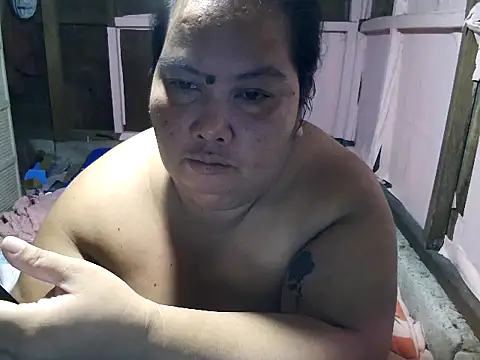 Snapshot of xxbigboootyxx chatting on November 4, 5:50 pm xxbigboootyxx online show from November 4, 5:50 pm