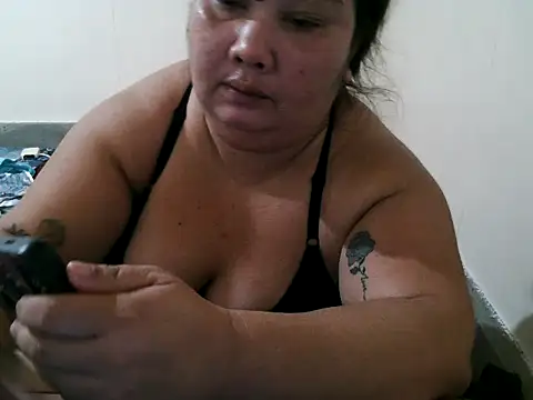 xxbigboootyxx online show from May 10, 5:44 am