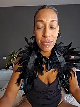 Goldenlace online show from October 30, 1:31 pm