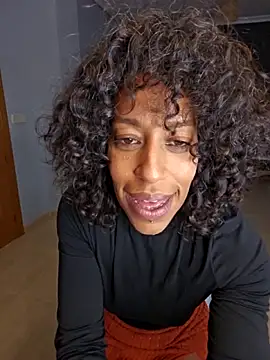 Goldenlace online show from October 27, 5:14 pm