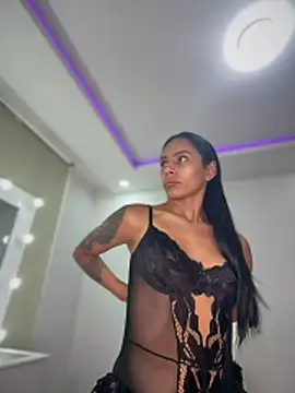 karlyn angels online show from December 17, 7:52 pm