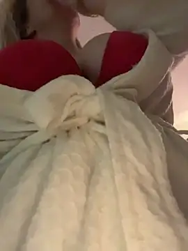 Vivian MayXxX online show from July 24, 7:54 pm