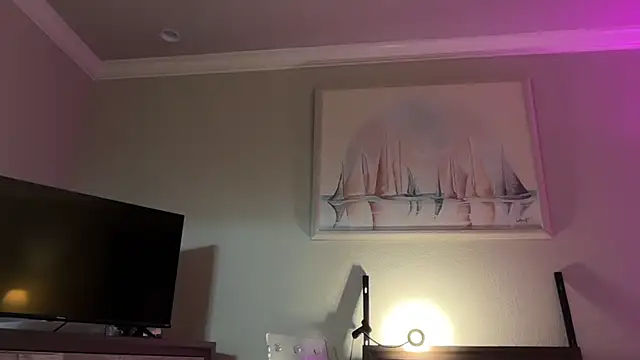 Snapshot of Vivian_MayXxX chatting on October 29, 3:27 am Vivian MayXxX online show from October 29, 3:27 am